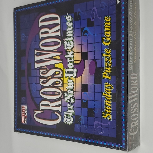 CrossWord The New York Times Sunday Puzzle Game Board Game New - Picture 4 of 4